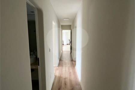 Apartamento à venda com 3 quartos, sendo 2 suítes,  em Vila Suzana, São Paulo, SP