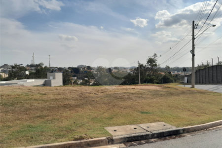 Terreno à venda em Residencial Jatobás, Louveira, SP
