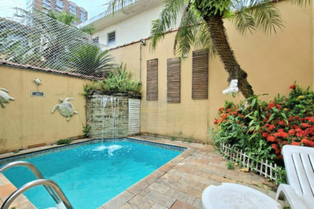 Casa com 3 dormitórios à venda, 182 m² por R$ 1.390.000,00 - Campo Grande - Santos/SP