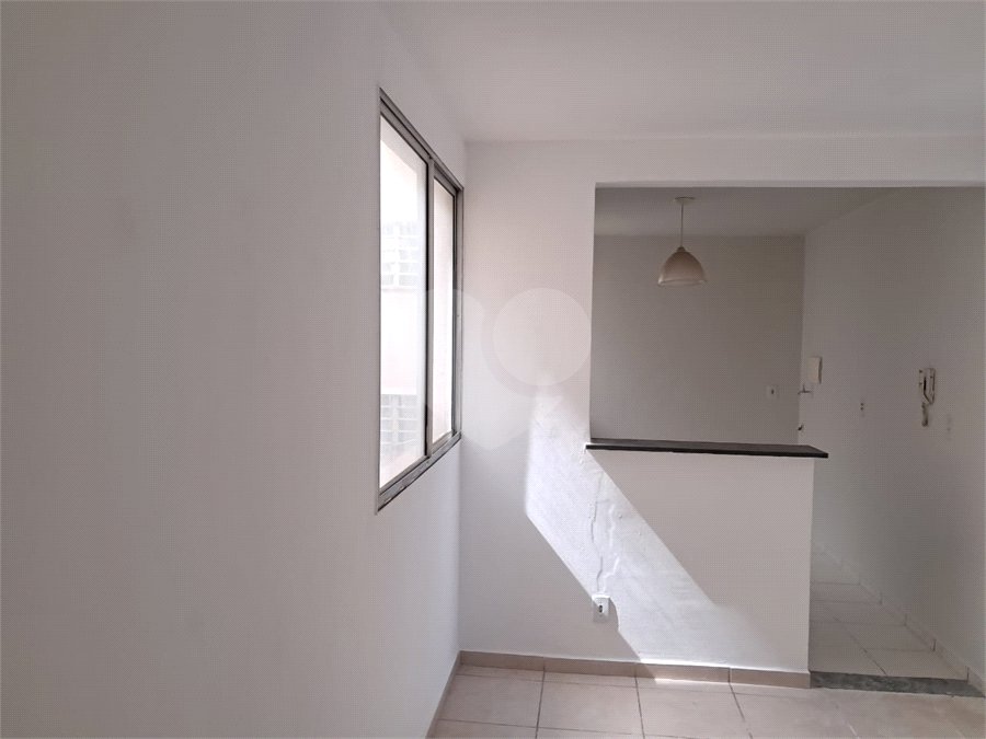 Apartamento à venda com 2 quartos em Distrito Industrial Miguel Abdelnur, São Carlos, SP