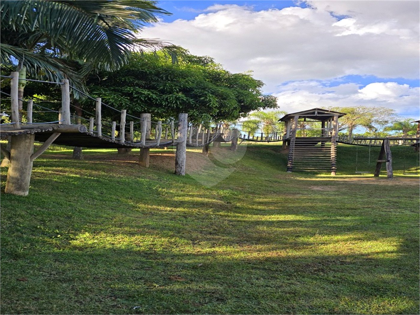 Sítio à venda com 19 quartos, sendo 4 suítes,  em Parque da Grama, Indaiatuba, SP