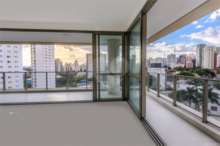Apartamento à venda com 4 suítes em Vila Mariana, São Paulo, SP