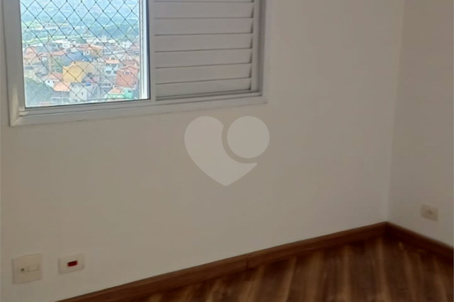 Apartamento à venda com 2 quartos, sendo 1 suíte, em Ponte Grande, Guarulhos, SP