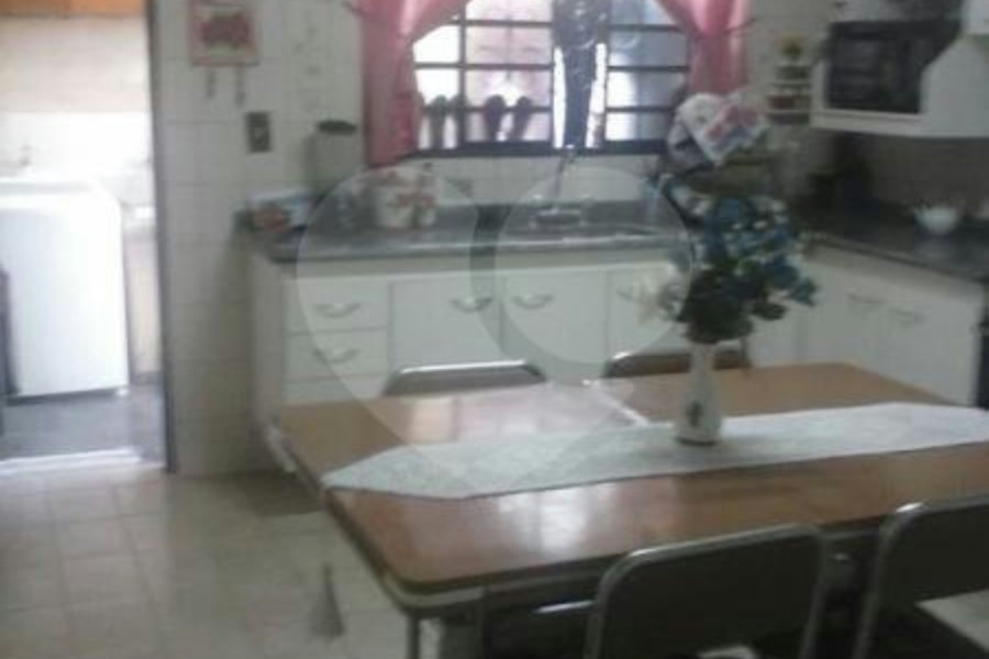 Sobrado à venda com 2 suítes em Vila Guilherme, São Paulo, SP