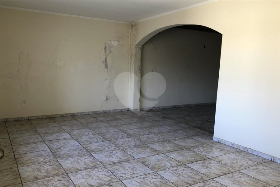 Sobrado à venda com 2 quartos, sendo 1 suíte, em Vila Nova Cachoeirinha, São Paulo, SP