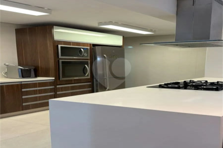 Apartamento à venda com 2 suítes em Jardim Arpoador, São Paulo, SP