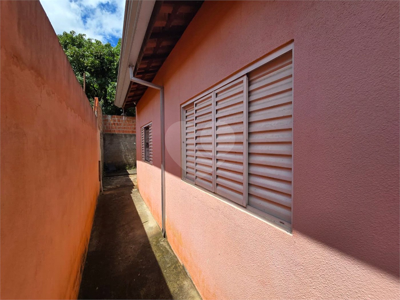 Casa à venda com 2 quartos em Vila Carvalho, Itapetininga, SP