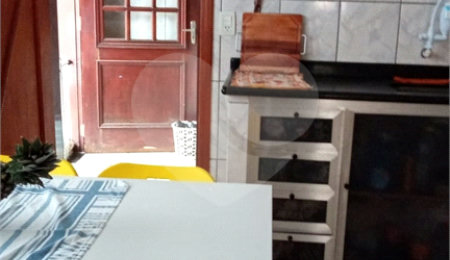 Casa à venda com 2 quartos, sendo 1 suíte,  em Vista Alegre, Vinhedo, SP