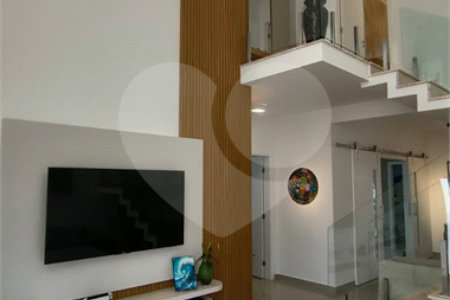 Casa à venda com 3 suítes no condomínio Reserva da Mata, Vinhedo - SP