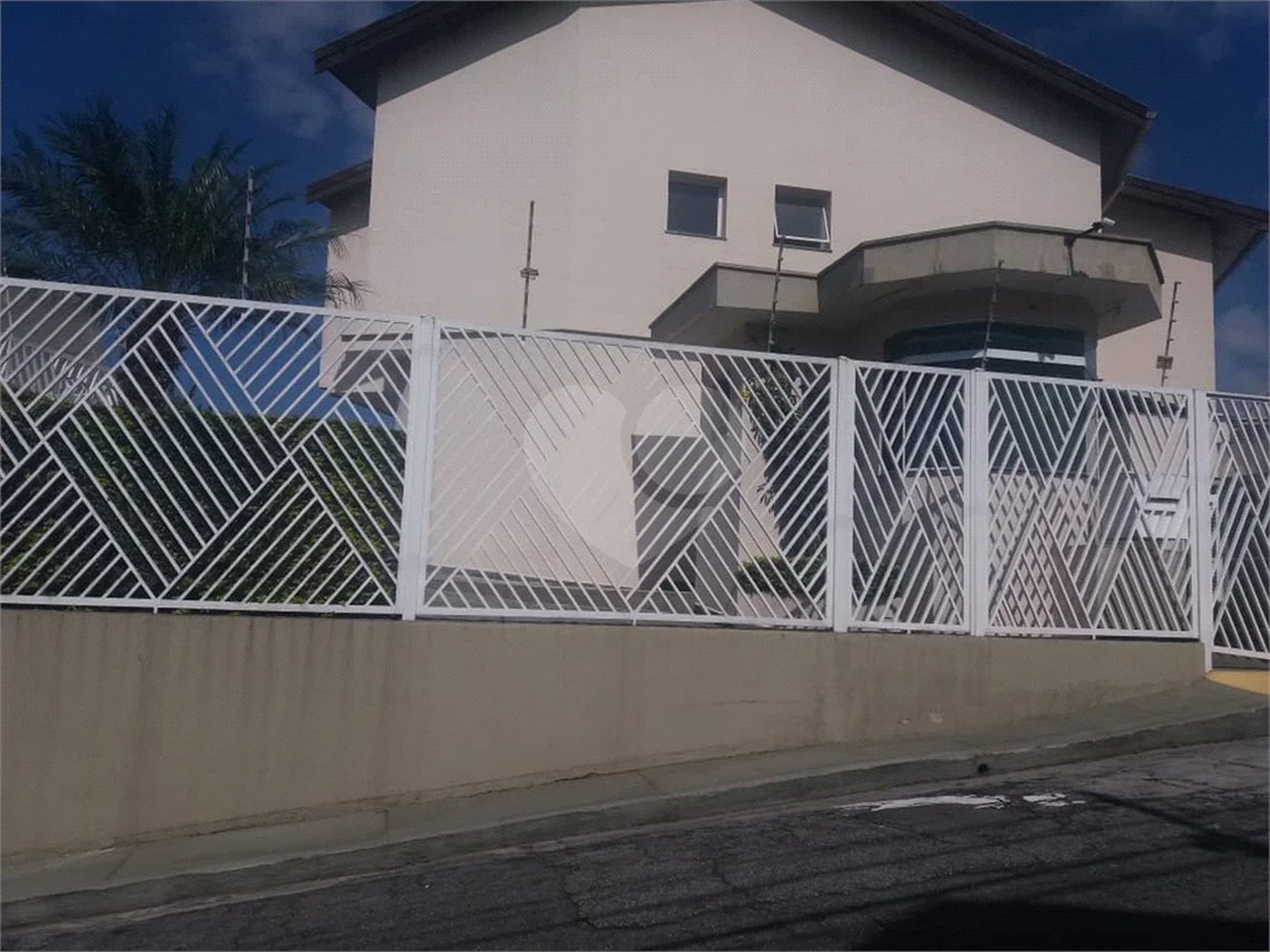 Casa à venda com 3 quartos no condomínio Mira Estrela, São Paulo - SP