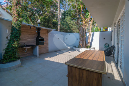 Casa Térrea à venda com 3 quartos, sendo 1 suíte, em Chácara Santo Antônio, São Paulo, SP