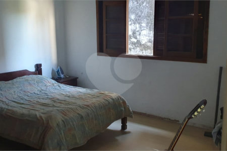 Casa Térrea à venda com 4 quartos, sendo 1 suíte, em Vila Albertina, São Paulo, SP