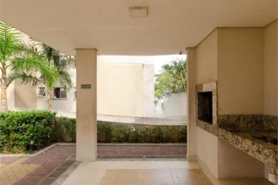 Apartamento à venda com 2 quartos em Vila Zat, São Paulo, SP