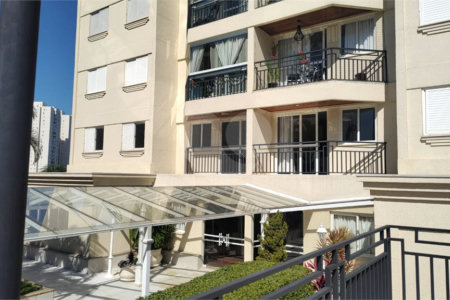 Apartamento à venda com 3 quartos, sendo 1 suíte, em Vila Augusta, Guarulhos, SP