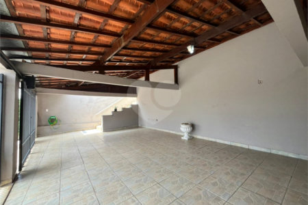 Casa à venda com 3 quartos, sendo 1 suíte, em Jardim Fogaça, Itapetininga, SP