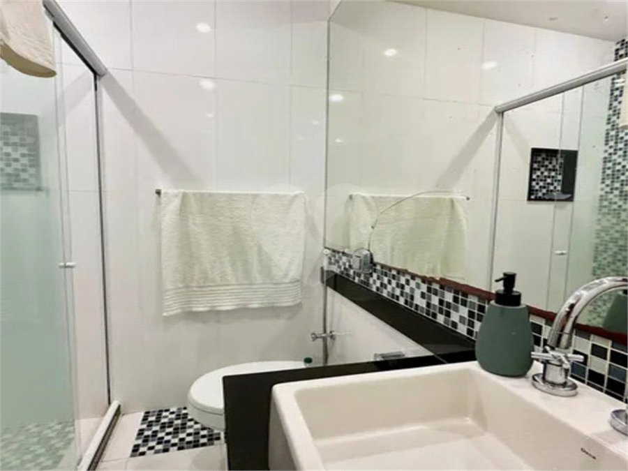 Casa de Vila à venda com 4 quartos, sendo 2 suítes,  em Botafogo, Rio de Janeiro, RJ