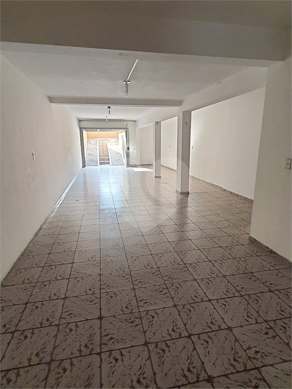 Sobrado à venda com 4 quartos, sendo 1 suíte, em Vila Pereira Barreto, São Paulo, SP