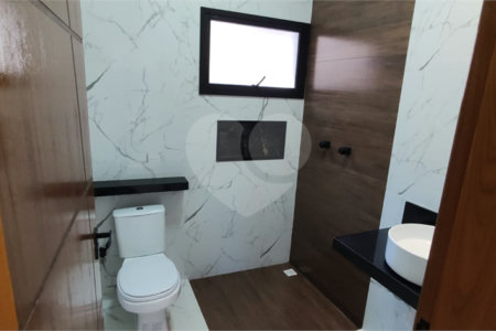 Casa à venda com 3 quartos, sendo 1 suíte,  no condomínio Reserva do Vale, Caçapava - SP