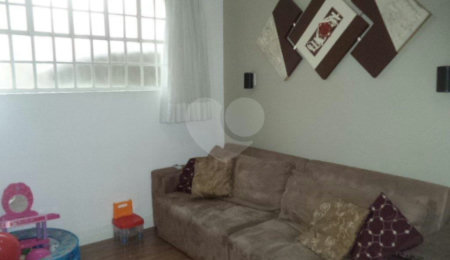 Sobrado à venda com 3 quartos, sendo 1 suíte,  em Santana, São Paulo, SP