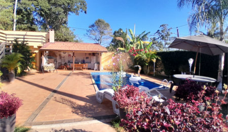Casa Térrea à venda com 2 suítes em Serra da Cantareira, Mairiporã, SP