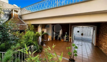 Sobrado à venda com 2 quartos, sendo 1 suíte,  em Vila Gomes Cardim, São Paulo, SP
