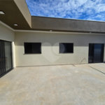 Casa à venda com 3 quartos, sendo 1 suíte, em Residencial Lago dos Ipês, Itapetininga, SP