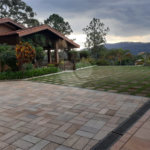 Casa à venda com 8 quartos, sendo 2 suítes, em Serra da Cantareira, Mairiporã, SP