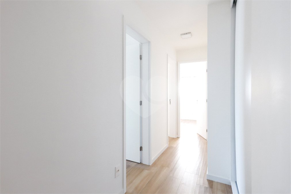 Apartamento à venda com 3 suítes em Vila Anastácio, São Paulo, SP
