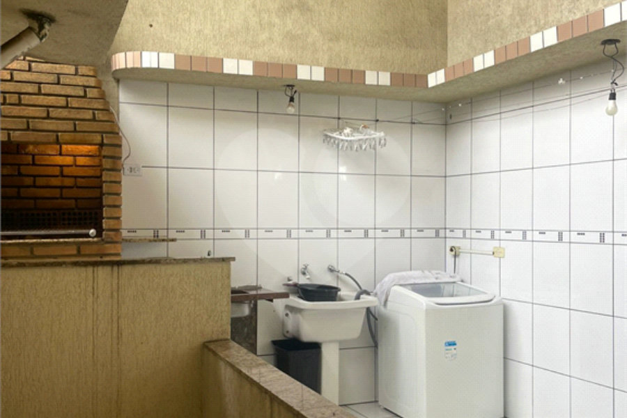 Casa à venda com 3 quartos, sendo 1 suíte, em Vila Leonor, São Paulo, SP