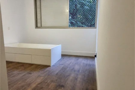 Apartamento à venda com 3 quartos, sendo 1 suíte,  em Perdizes, São Paulo, SP