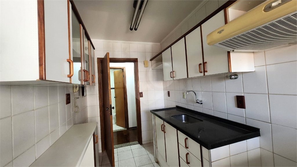 Apartamento à venda com 2 quartos no Centro, Araraquara, SP