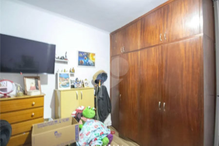 Casa Térrea à venda com 7 quartos em Vila Mazzei, São Paulo, SP