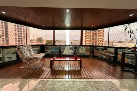 Apartamento à venda ou para alugar com 4 quartos, sendo 1 suíte, no Centro, Mogi das Cruzes, SP