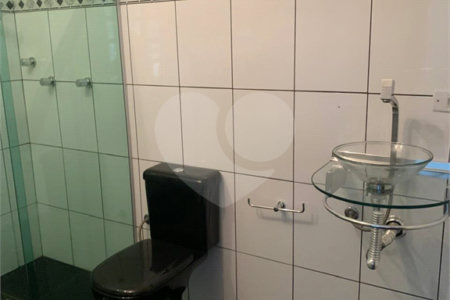 Sobrado à venda com 3 quartos, sendo 1 suíte, em Parque Residencial Rafael Alcalá, Porto Feliz, SP