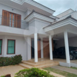 Sobrado à venda com 3 quartos, sendo 1 suíte, em Jardim Santa Rosália, Sorocaba, SP