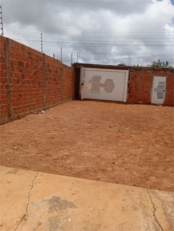Casa à venda com 2 quartos em Jardim Iracema, Balsas, MA