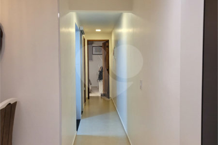 Apartamento à venda com 1 quarto em Portinho, Cabo Frio, RJ