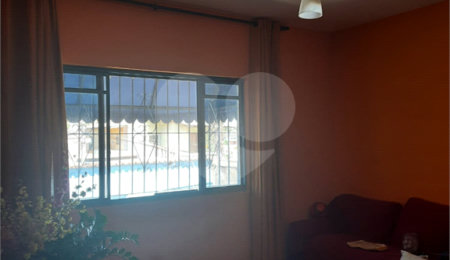 Casa à venda com 2 quartos, sendo 1 suíte,  em Vila Nova Aparecida, Mogi das Cruzes, SP