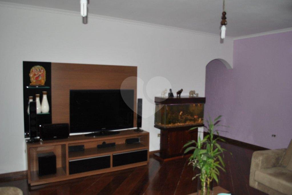 Casa Térrea à venda com 3 quartos, sendo 1 suíte, em Vila Nova Cachoeirinha, São Paulo, SP