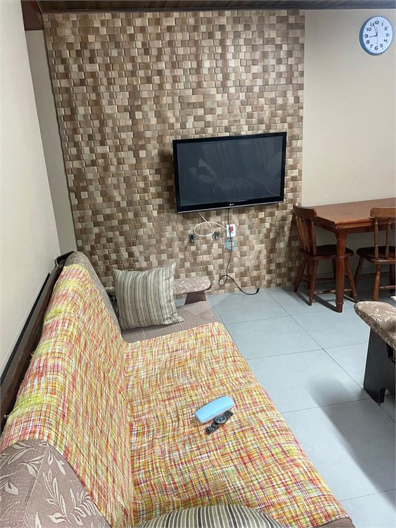 Chácara à venda com 4 quartos, sendo 2 suítes, em Ibiúna, Ibiúna, SP