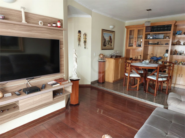 Apartamento à venda com 3 quartos, sendo 1 suíte,  em Santana, São Paulo, SP