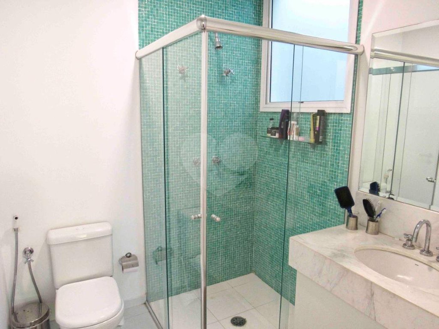 Casa à venda com 4 suítes no condomínio Residencial Giardino Pirandello, São Paulo - SP