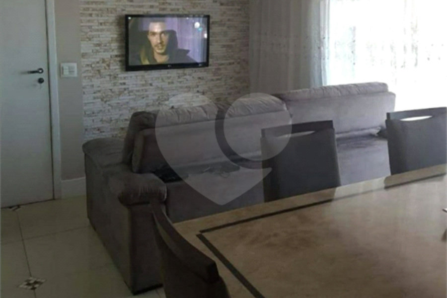 Apartamento à venda com 3 quartos, sendo 1 suíte, em Vila Leonor, Guarulhos, SP