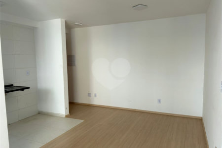 Apartamento à venda com 2 quartos em Jardim do Triunfo, Guarulhos, SP