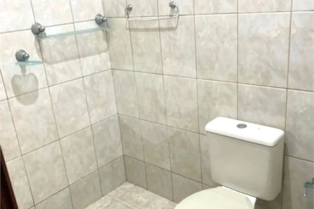 Casa à venda com 5 quartos em Jardim Araruama, Cotia, SP