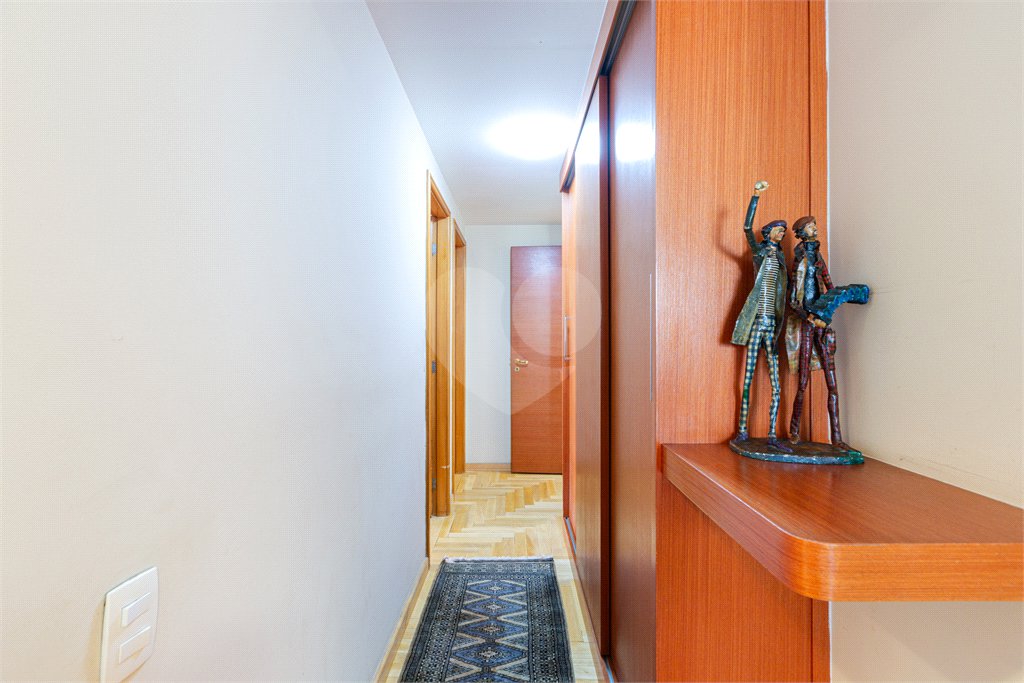 Apartamento à venda com 3 suítes em Alto da Lapa, São Paulo, SP