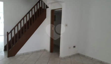 Sobrado à venda com 3 quartos em Santana, São Paulo, SP