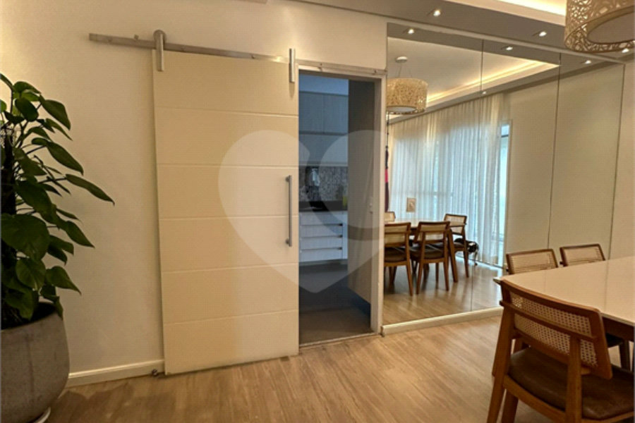 Apartamento à venda com 3 suítes em Santana, São Paulo, SP