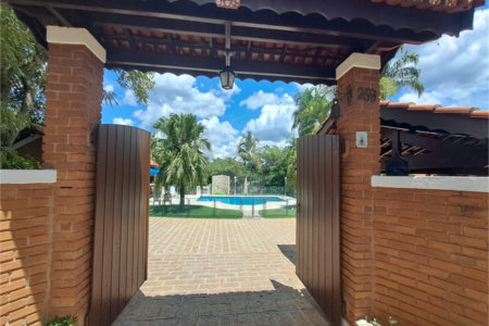 Casa à venda com 3 quartos, sendo 1 suíte, no condomínio Residencial Vale das Laranjeiras, Indaiatuba - SP