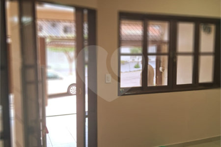 Sobrado à venda com 3 quartos, sendo 1 suíte, em Jardim Colonial, Indaiatuba, SP